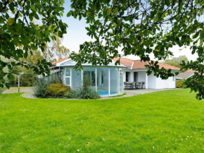 Voluminous Holiday Home in Juelsminde with Sauna, Sønderby